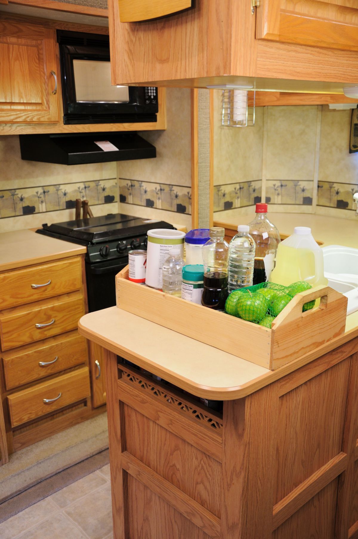 RV kitchen cabinet